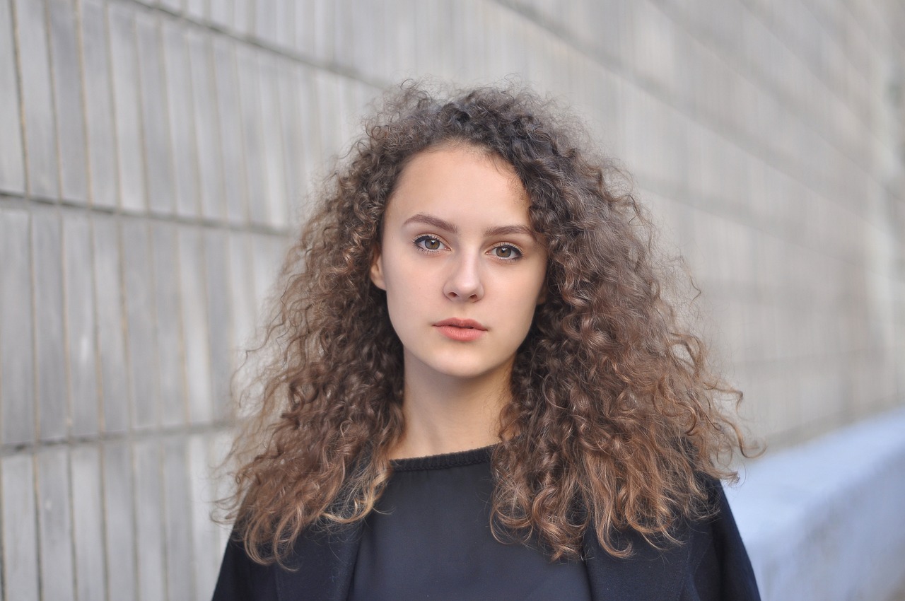 curly hair